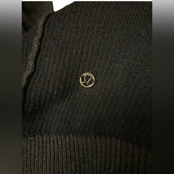 Lululemon Cabin Yogi Wrap Sweater- Size 8/10/12 - Picture 9 of 10